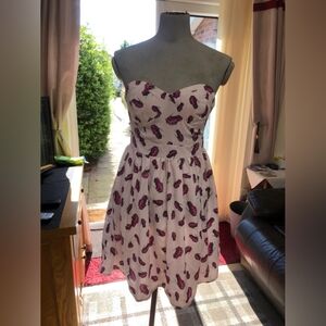 Strapless dress